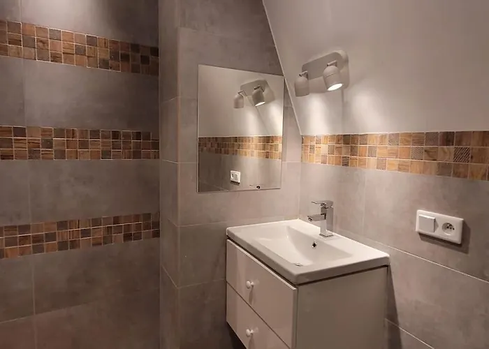 Klimatyczne Mieszkanie W Rynku Lägenhet Wrocław